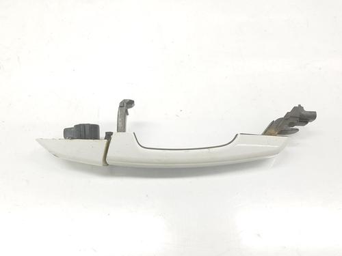 Used Rear right exterior door handle Rear right exterior door handle LAND ROVER RANGE ROVER EVOQUE (L538) 2.2 D 4x4 (150 hp) 8313635 8313635