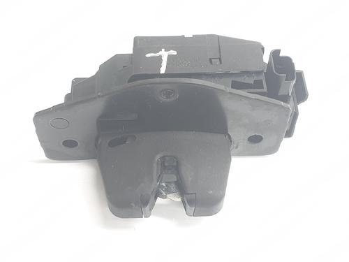 Used Tailgate lock OPEL GRANDLAND / GRANDLAND X (A18, P1UO) 1.2 (75) (131 hp) 30569104