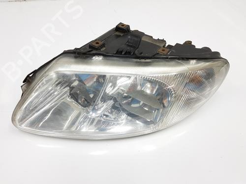 Left headlight CHRYSLER VOYAGER IV (RG, RS) 3.3 AWD | BP18422784C28 