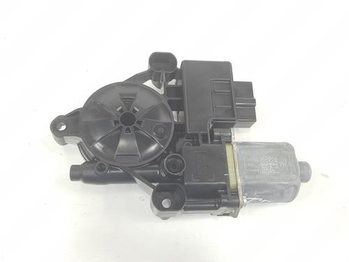 Moteur de lève-vitre arrière gauche VW GOLF VII (5G1, BQ1, BE1, BE2) 1.6 TDI (110 hp) 10348927