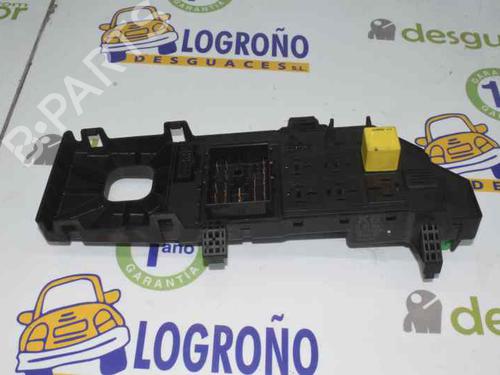 Fuse box OPEL VECTRA C (Z02) 1.9 CDTI (F69) | BP1194671E1 