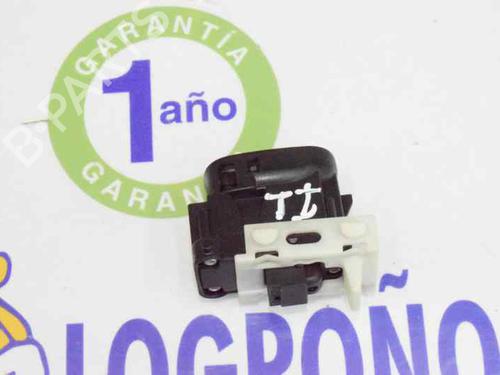 Left rear window switch MERCEDES-BENZ C-CLASS (W203) C 220 CDI (203.008) | BP1365463I29 