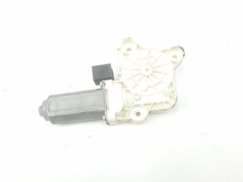 Used Right rear window motor MERCEDES-BENZ E-CLASS (W211) E 300 BlueTEC (211.024) (211 hp) 11718357