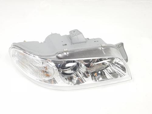 Used Right headlight DAEWOO NUBIRA (J100) 2.0 16V (133 hp) 16523654