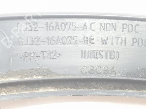 Front left wheel arch trim LAND ROVER RANGE ROVER EVOQUE (L538)  | BP29313617C134 
