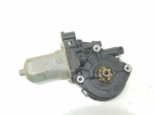 Used Left rear window motor TOYOTA HILUX VII Pickup (_N1_, _N2_, _N3_) 2.5 D-4D 4WD (KUN25_, KUN25R) (120 hp) 11810239