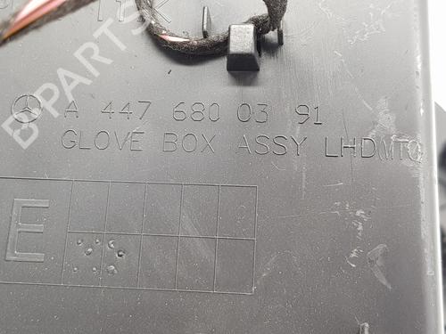 Glove box MERCEDES-BENZ VITO Tourer (W447) 114 CDI (447.701, 447.703, 447.705) | BP30569399C95