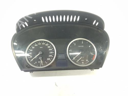 Kombiinstrument BMW 5 (E60) 525 d (177 hp) 3385009