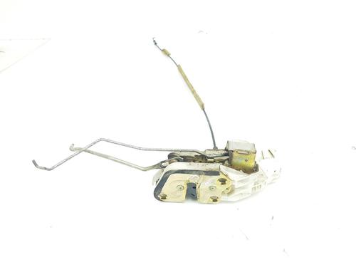 Used Front right lock MITSUBISHI PAJERO III (V7_W, V6_W) 2.5 TDi (V64W) (99 hp) 8250840