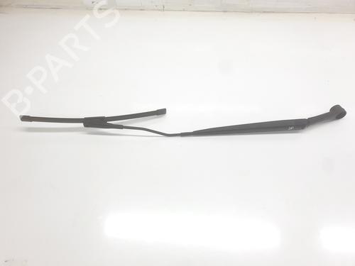 front-windshield-wiper-arm-hyundai-i20-iii-bc3-bi3-2020-34266863 main image