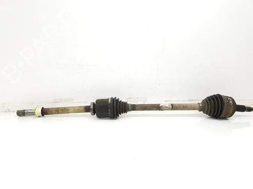 Used Right front driveshaft Right front driveshaft RENAULT MASTER III Van (FV) 2.3 dCi 125 RWD (FV0C, FV0D, FV0H, FV0J, FV0A, FV0K) (125 hp) 18137461 18137461