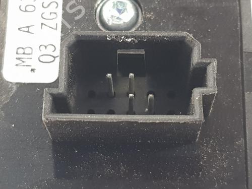 Right front window switch MERCEDES-BENZ VITO / MIXTO Van (W639) 115 CDI (639.601, 639.603, 639.605) | BP8274093I26 