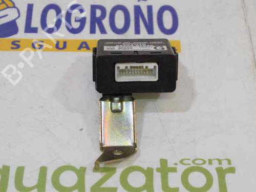 Used Electronic module TOYOTA AVENSIS Saloon (_T25_) 2.0 D-4D (CDT250_, CDT250R) (116 hp) 1543951