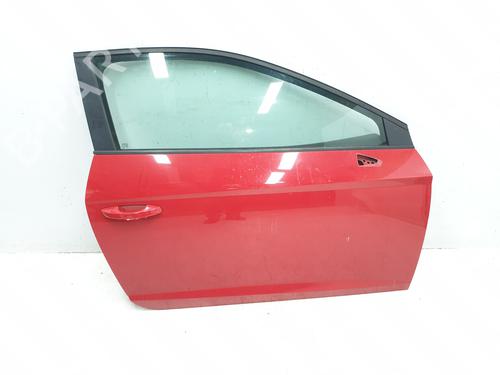 Used Right front door SEAT LEON SC (5F5) 2.0 TDI (150 hp) 30701048