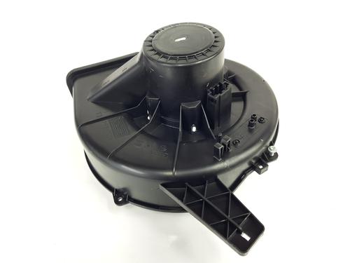 Heater blower motor VW POLO V (6R1, 6C1) 1.6 TDI | BP30682466M62 