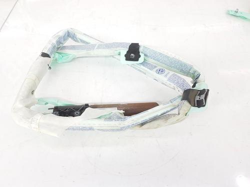 Venstre gardin airbag VW PASSAT B6 (3C2) 2.0 TDI (110 hp) 8226389
