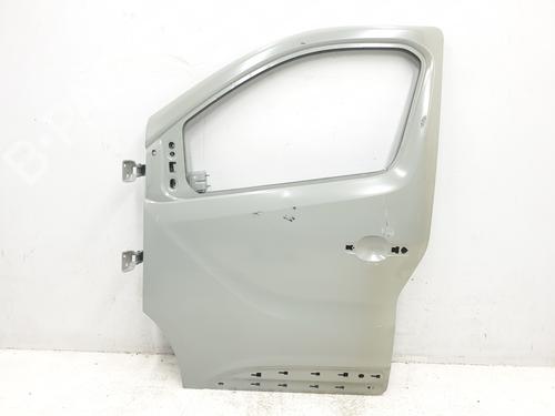 Used Left front door RENAULT TRAFIC III Bus (JG_) [2014-2025]  21003632