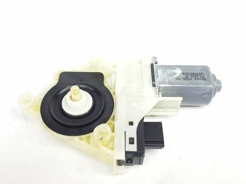 BP37161208E20 main image