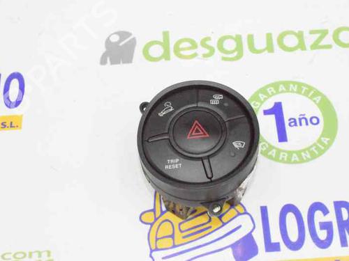 Used Warning switch SSANGYONG ACTYON I 2.0 Xdi (141 hp) 13098597