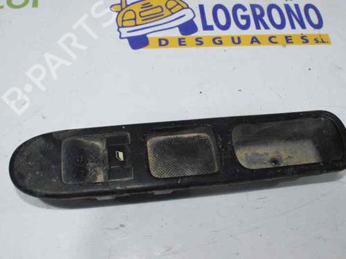 Used Right front window switch PEUGEOT 307 Break (3E) 1.6 HDi 110 (109 hp) 1362852