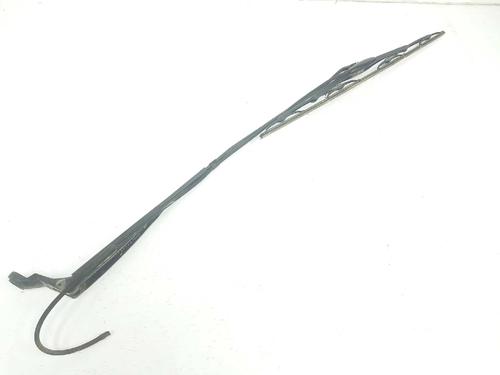 Used Front windshield wiper arm MERCEDES-BENZ VITO Van (W638) 112 CDI 2.2 (638.094) (122 hp) 8055157