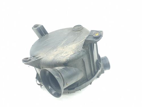 Used Air filter box TOYOTA LAND CRUISER 90 (_J9_) 3.0 TD (KZJ90_, KZJ95_, KZJ90R, KZJ95R, KZJ90W, KZJ95W) (125 hp) 17724772