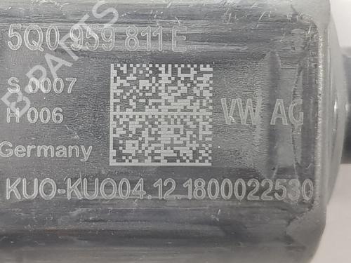 Left rear window motor SEAT LEON (5F1) 1.6 TDI | BP13700376E23 