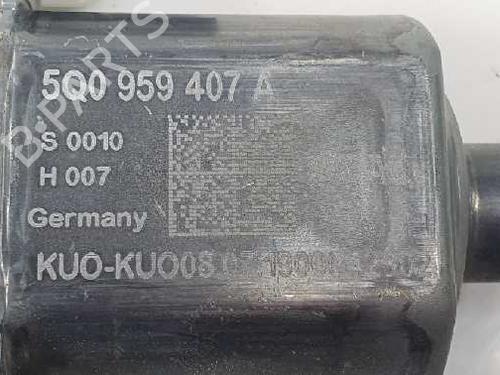 Left rear window motor SEAT LEON (5F1)  | BP8138635E23 