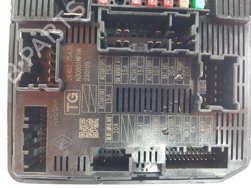 Fuse box RENAULT TRAFIC III Van (FG_)  | BP29400469E1 