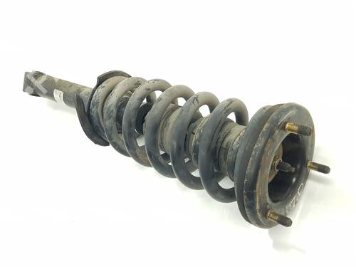 Used Right front shock absorber Right front shock absorber MITSUBISHI PAJERO III (V7_W, V6_W) 3.2 Di-D (V68W) (160 hp) 36206454 36206454