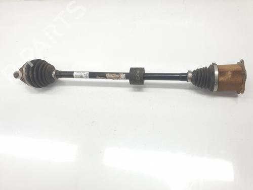 Used Right front driveshaft SEAT LEON (KL1, KLG) 1.0 TSI (110 hp) 28478811
