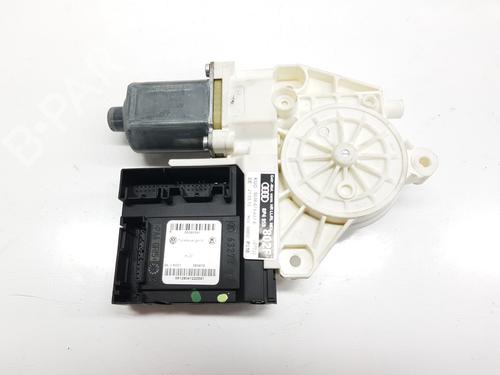 Rudehejsemotor bagstkærm højre AUDI A3 Sportback (8PA) 1.6 TDI (105 hp) 32342437