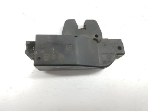 Used Tailgate lock CITROËN C4 I (LC_) 1.6 HDi (90 hp) 11978085