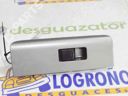 Used Right rear window switch Right rear window switch NISSAN NAVARA NP300 (D40) 2.5 dCi 4WD (171 hp) 1366377 1366377