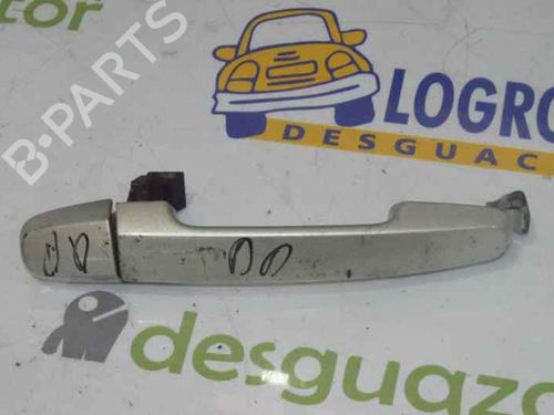 Used Front right exterior door handle TOYOTA COROLLA Verso (ZER_, ZZE12_, R1_) 2.0 D-4D (CUR10_, CUR10R) (116 hp) 1634693