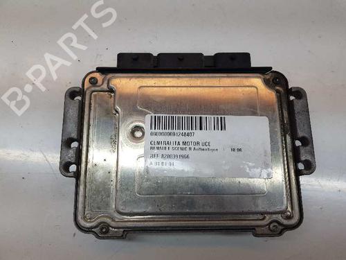 Used Engine control unit (ECU) RENAULT SCÉNIC II (JM0/1_) 1.9 dCi (JM0G, JM12, JM1G, JM2C) (120 hp) 5604442
