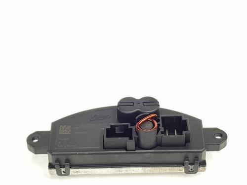 Used Heater resistor OPEL ASTRA L Sports Tourer (O5) 1.2 (FRHNPJ) (110 hp) 24333545