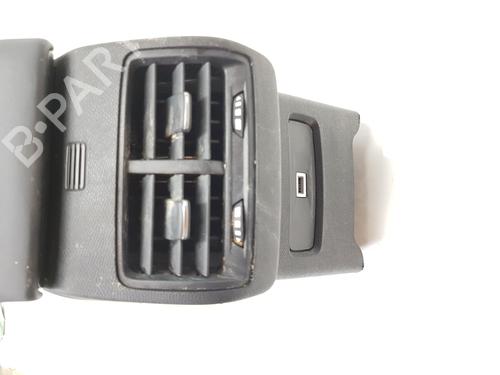 Armrest / Center console CITROËN C4 III (BA_, BB_, BC_) 1.5 BlueHDi 130 (BBYHZB) | BP36569972I20 - Image 6