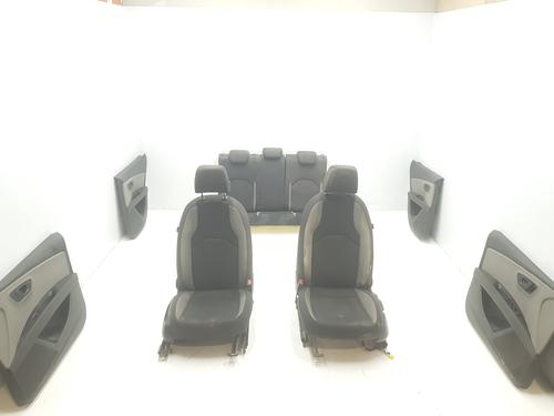 Sæde sæt SEAT LEON (5F1) 1.6 TDI (105 hp) 15136754