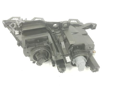 Left headlight BMW 3 (E46) 320 d | BP8542500C28 