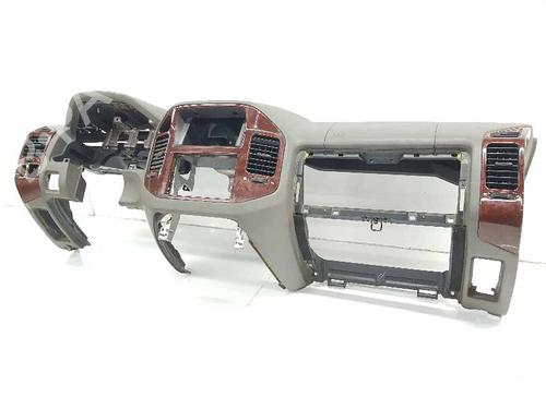 Dashboard MITSUBISHI PAJERO III (V7_W, V6_W) 3.2 Di-D (V68W) | BP6588630C46 