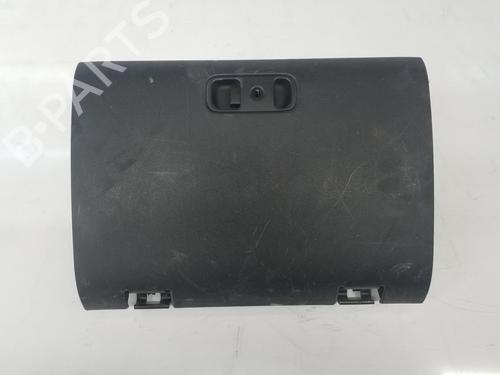 Used Glove box MITSUBISHI PAJERO III (V7_W, V6_W) 3.2 Di-D (V68W) (160 hp) 8375982