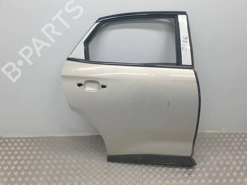 Puerta trasera derecha Puerta trasera derecha 38566244 38566244