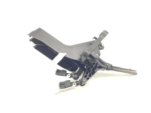 Used Gear lever OPEL MERIVA B MPV (S10) [2010-2017]  26005318