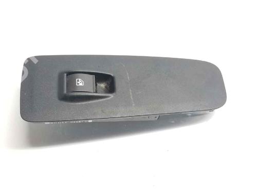 Used Right front window switch Right front window switch CITROËN JUMPER II Van 2.2 HDi 130 (130 hp) 6828074 6828074