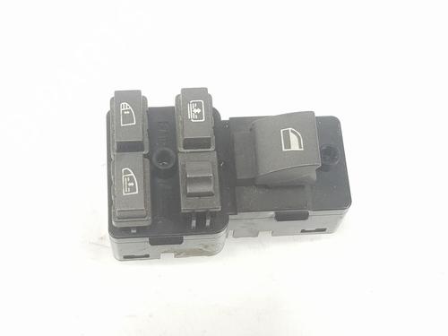 Used Left rear window switch BMW 7 (E65, E66, E67) 730 d (218 hp) 6896591