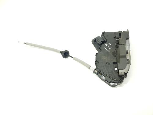 rear-left-lock-skoda-karoq-nu7-nd7-2017-38936064 main image