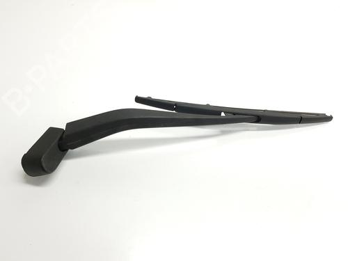 Used Rear windshield wiper arm BMW 1 (F21) 118 d (150 hp) 23270061