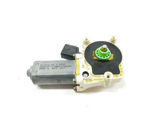 Left front window motor BMW 5 (E60) 530 d | BP17833237E21 