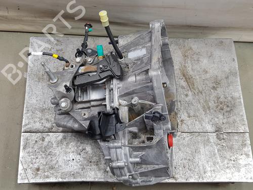 Used Gearbox Gearbox DACIA DUSTER (PYM_, PYN_) 1.2 TCe 130 (131 hp) 35795961 35795961